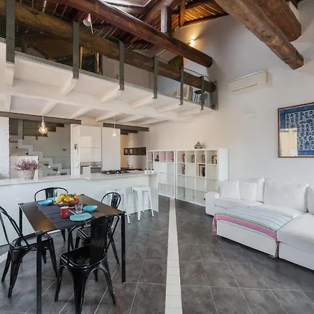 Authentic Loft * Bologna